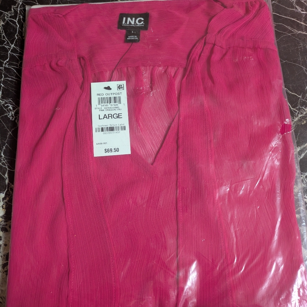 NWT INC Pink Top/Blouse. Lightweight, V-neck With Ties & Long Sleeve.